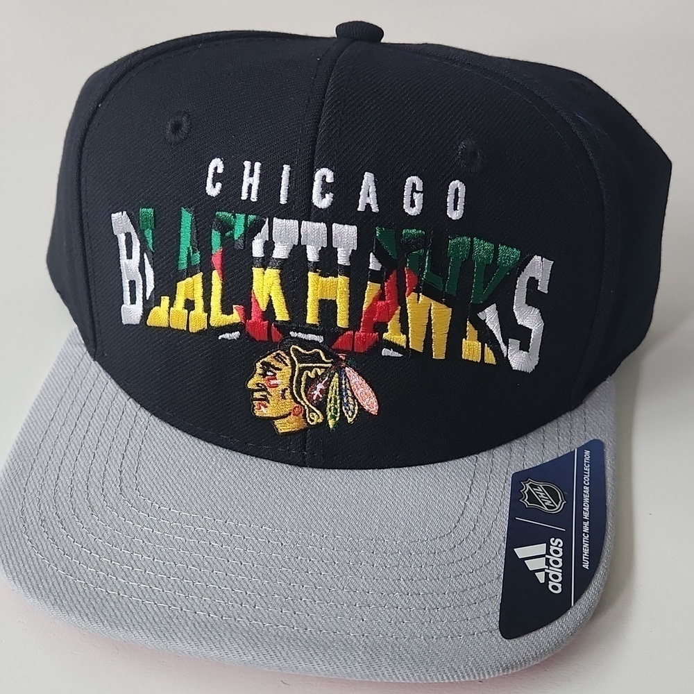 COPY - Adidas Blackhawks NHL Snap Back Cap